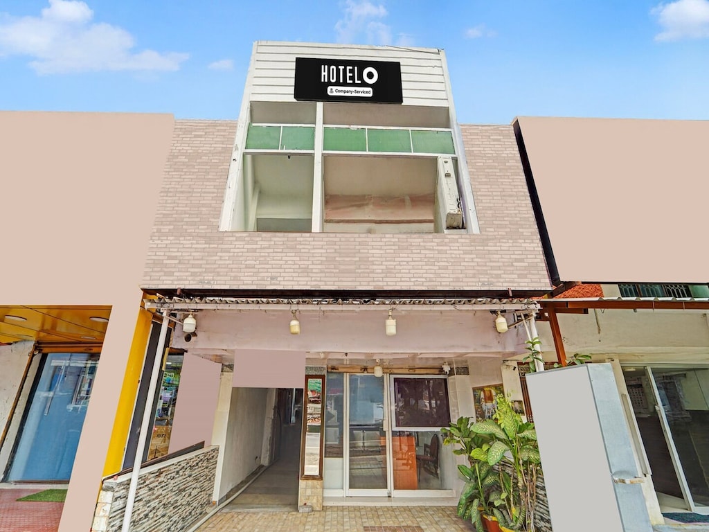 Super Hotel O Erode Bushalte