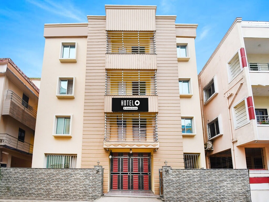 Super Hotel O Indira Park Road