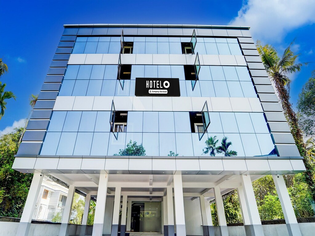 Super Hotel O Noord Kalamassery