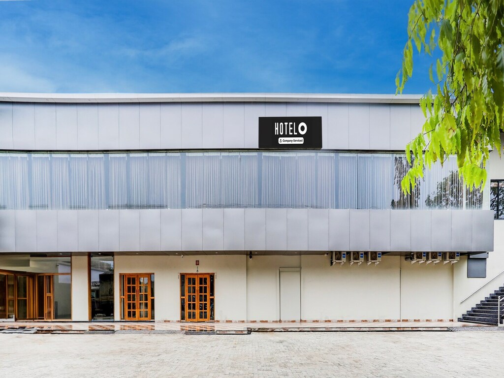 Super Hotel O Pardi in der Nähe