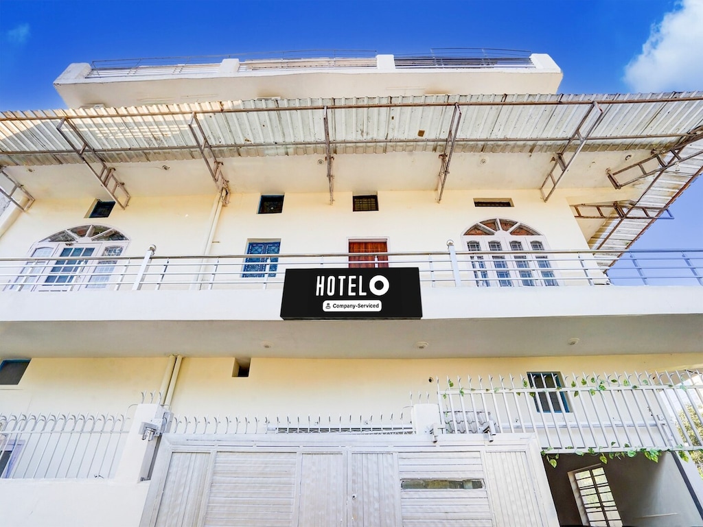 Hotel O Sudhowala Nanda ki Chowk