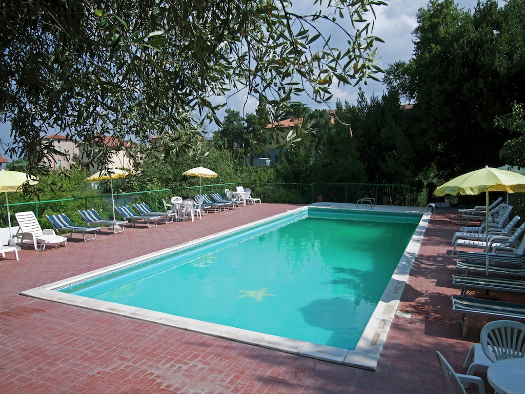 Vakantiehuis in Pacaino met Zwembad