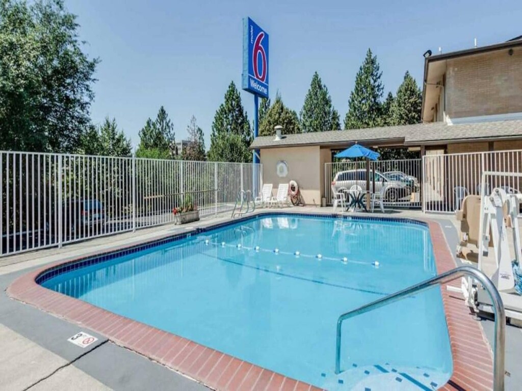 2 Schlafzimmer, Rauchen | Spokane, WA - West
