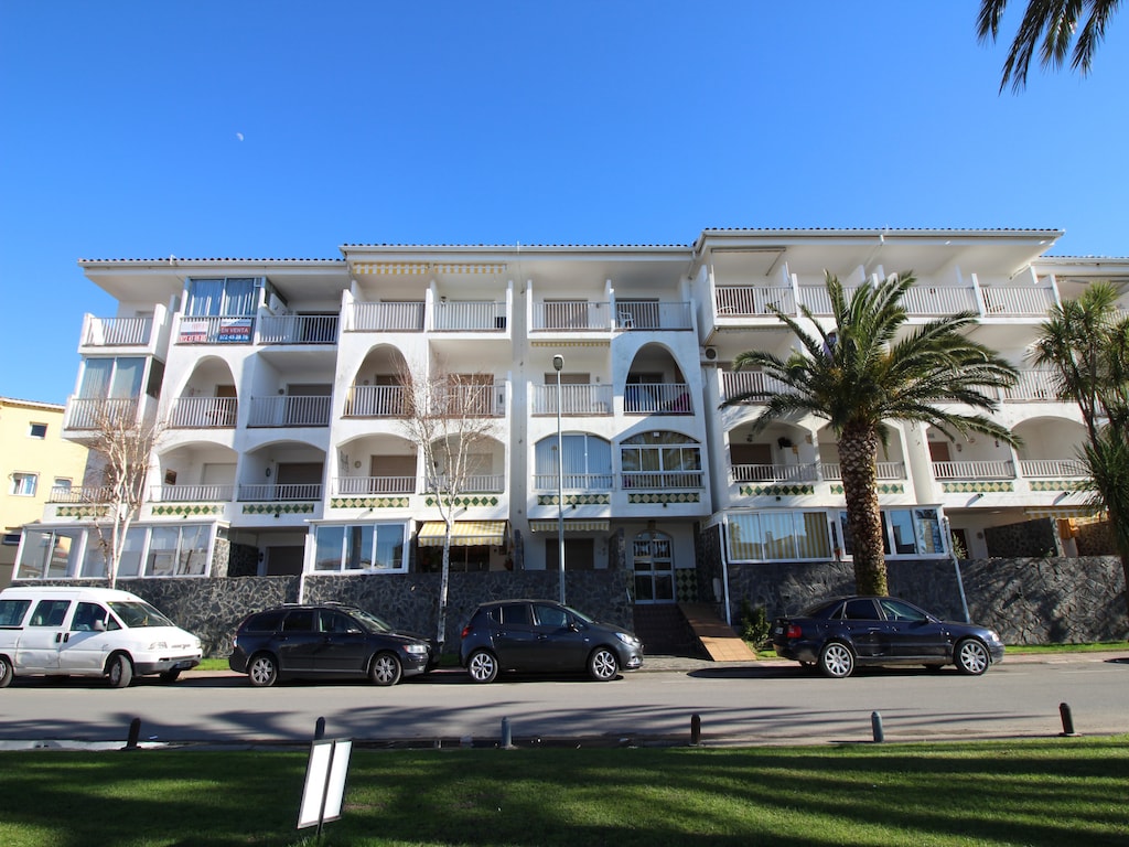 Modernes Apartment mit 1 Schlafzimmer und Terrasse