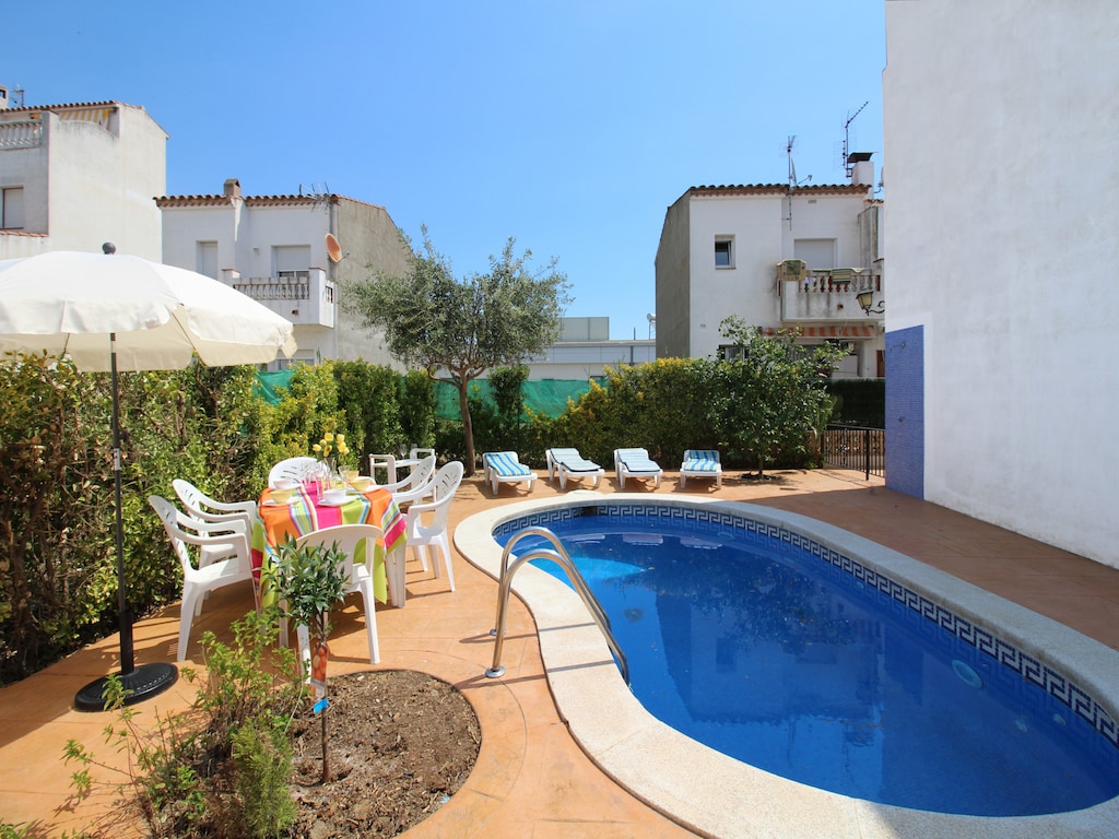 Villa in Empuriabrava bij Sant Maurici Meer