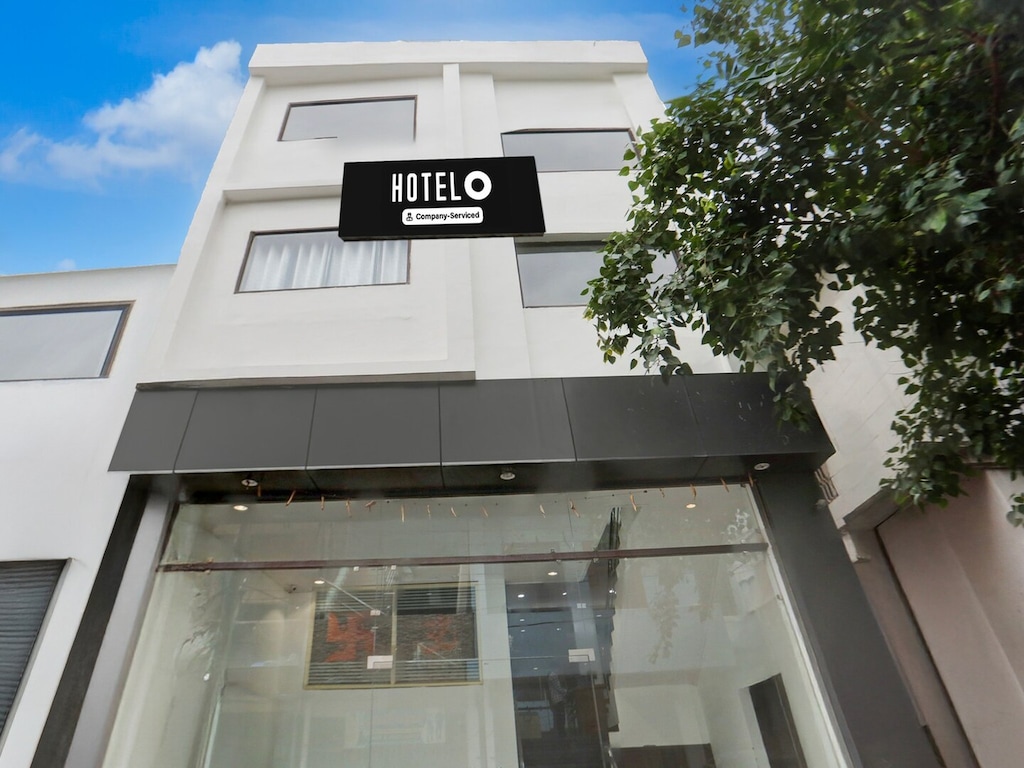 Super Hotel O Heera Nagar