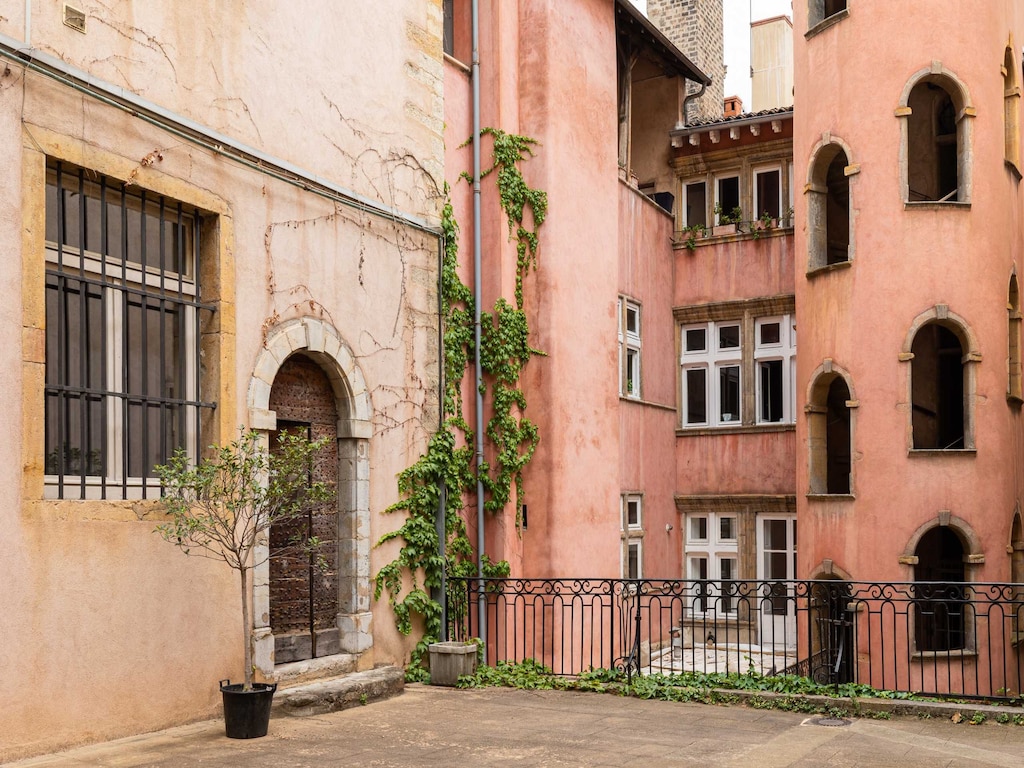 DIFY Tour Rose - Vieux Lyon