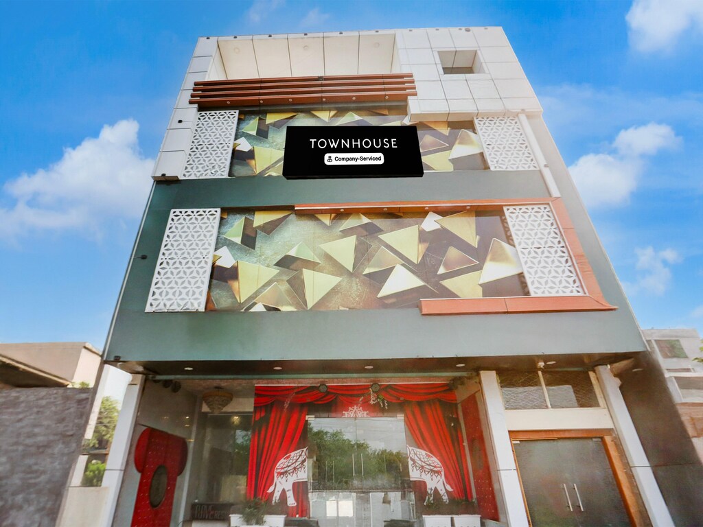 Stadswoning Faridabad treinstation