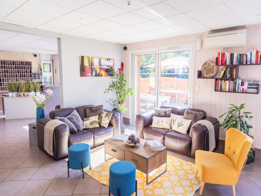 Apartment mit zwei Schlafzimmern und Klimaanlage