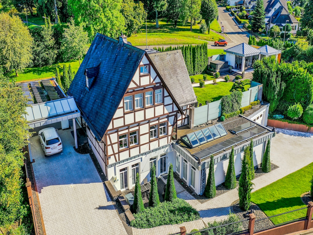 Appartement met bar, recreatieruimte in Kastellaun