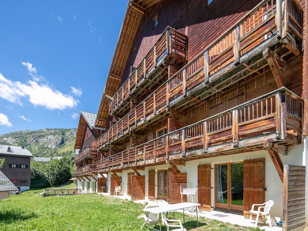 Gezellig Alpenappartement met zwembad