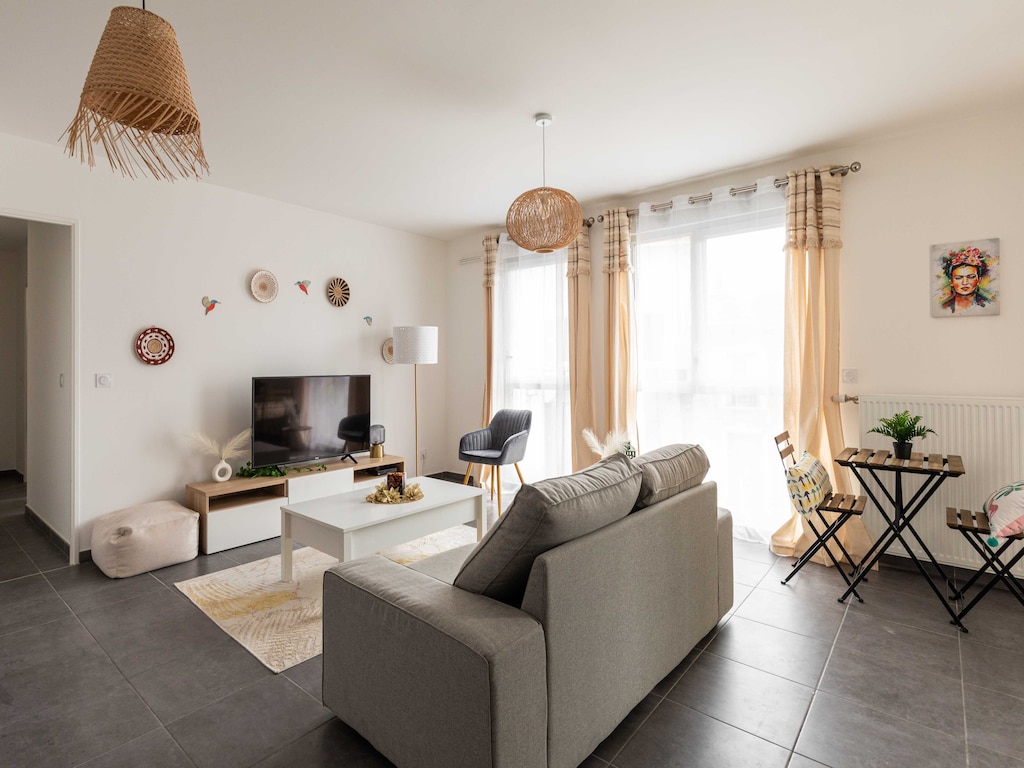 Charmant appartement 2 slaapkamers/4 personen - vlakbij Lyon