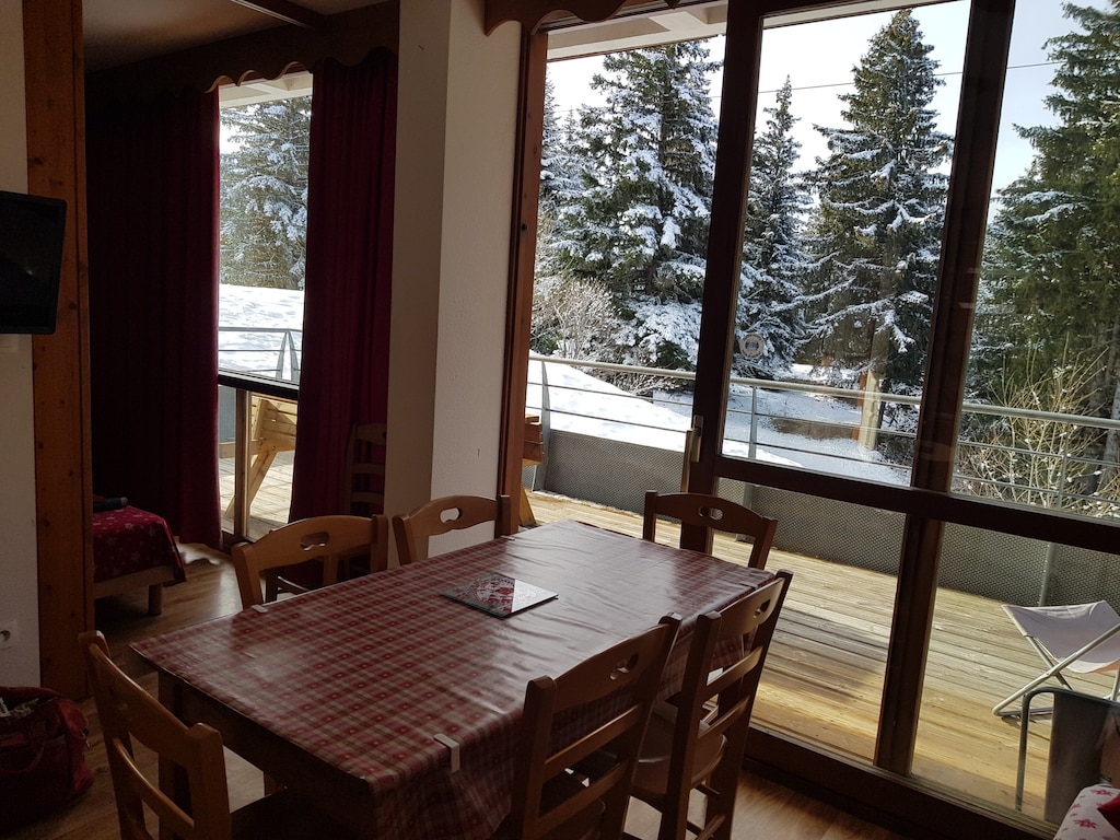 Appartement op de begane grond in Chamrousse