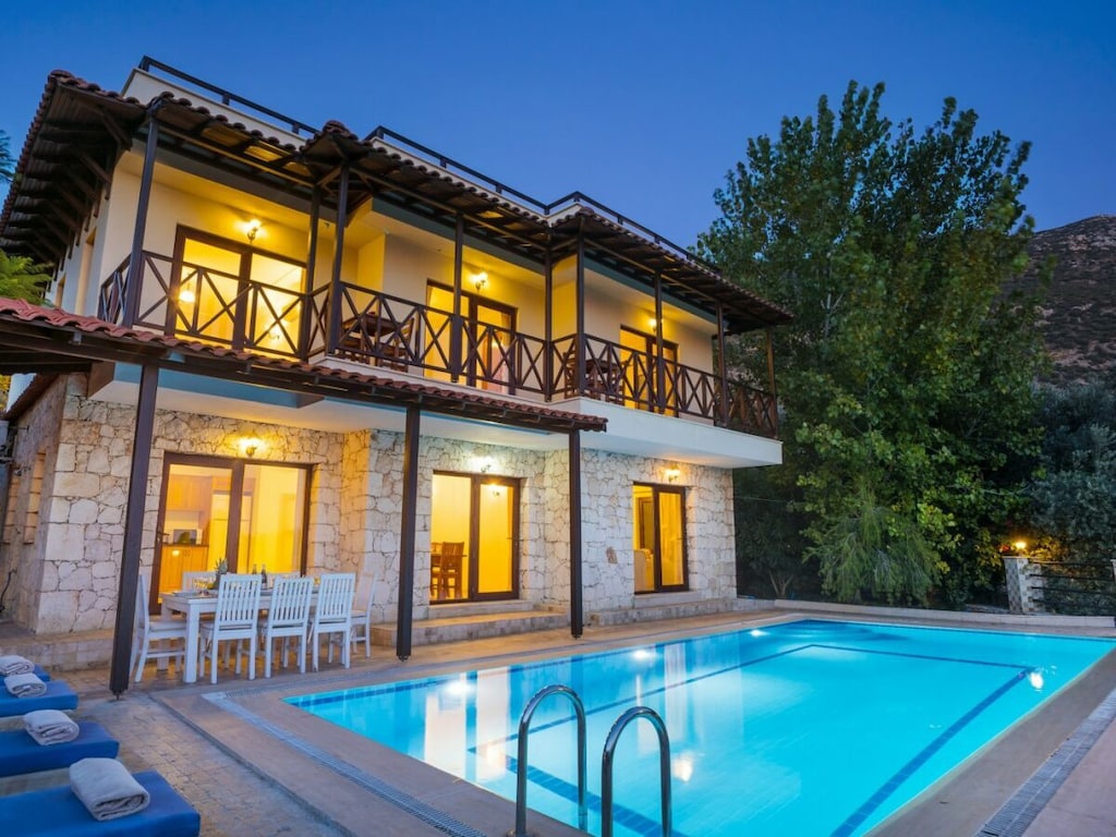 Villa in Kalkan met zwembad