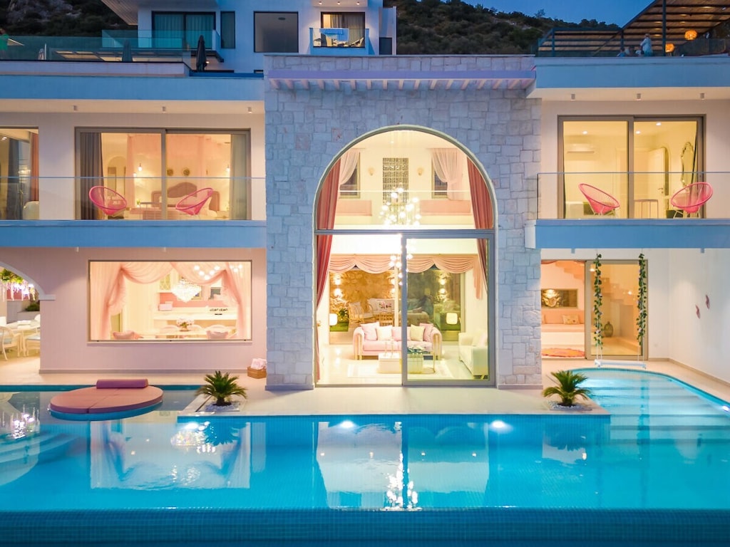 Villa in Kalkan met zwembad