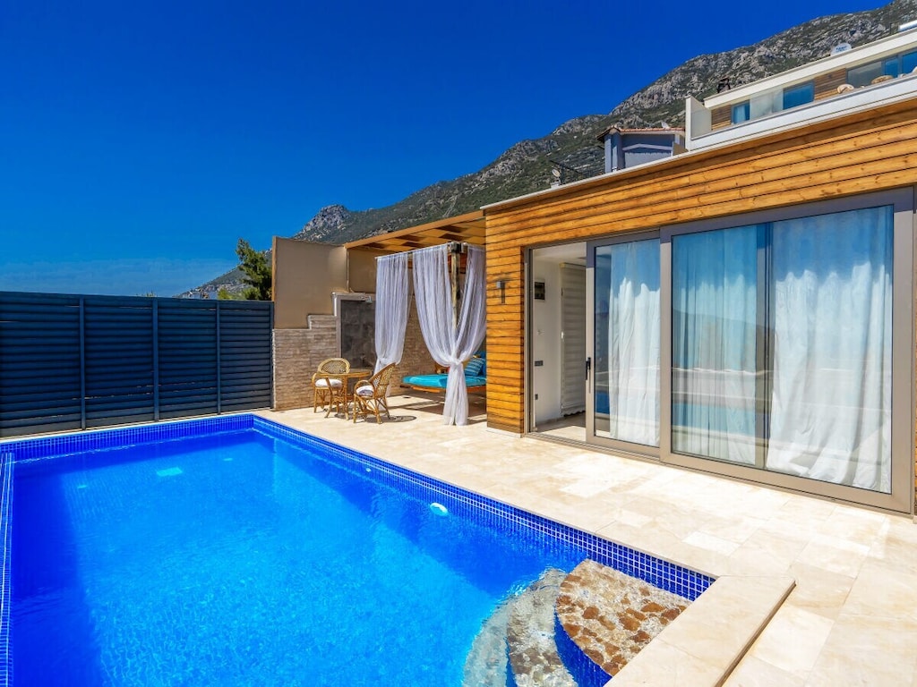 Villa in Kalkan met zwembad