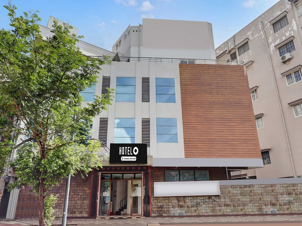 Hotel O Jagadamba Junction