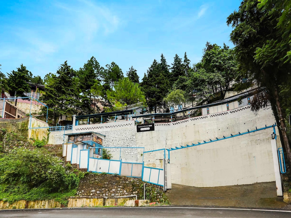 Stadswoning Oak Mussoorie Lake