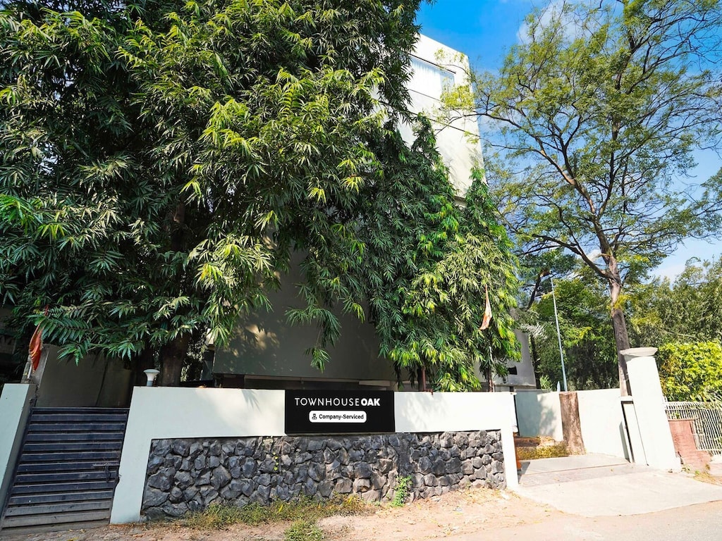 Townhouse Oak Ramdaspeth KRIMS Krankenhaus