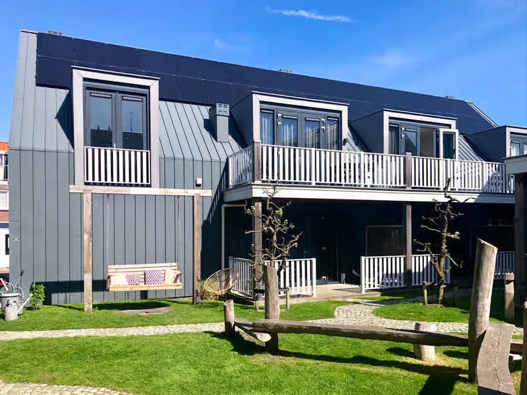 Prachtige lodge vlakbij het strand