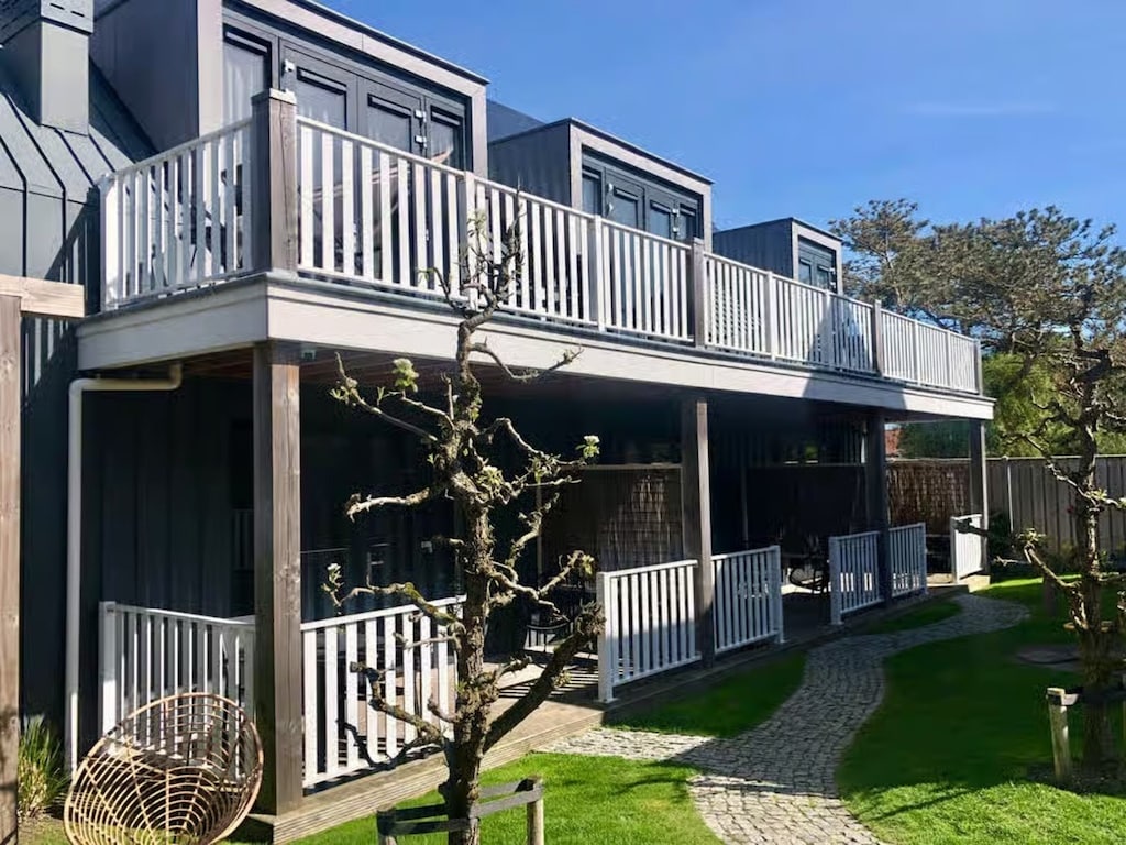 Gelijkvloerse lodge met eigen veranda