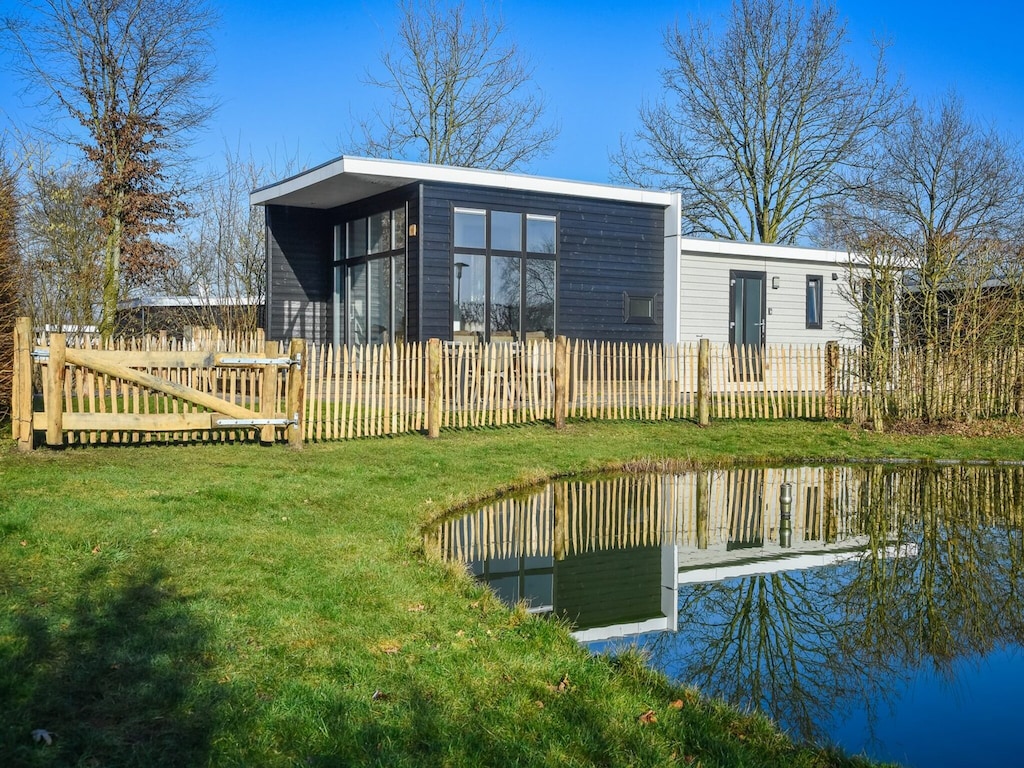 Haustierfreundliche Waldhütte mit umzäuntem Garten
