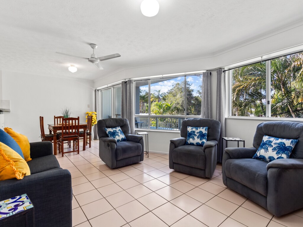 Geräumiges Esplanade Apartment mit Zugang zum Dach
