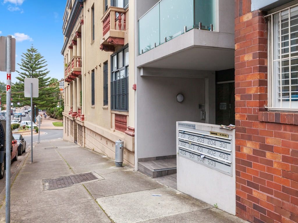 Lichte studio met balkon vlakbij Coogee Beach
