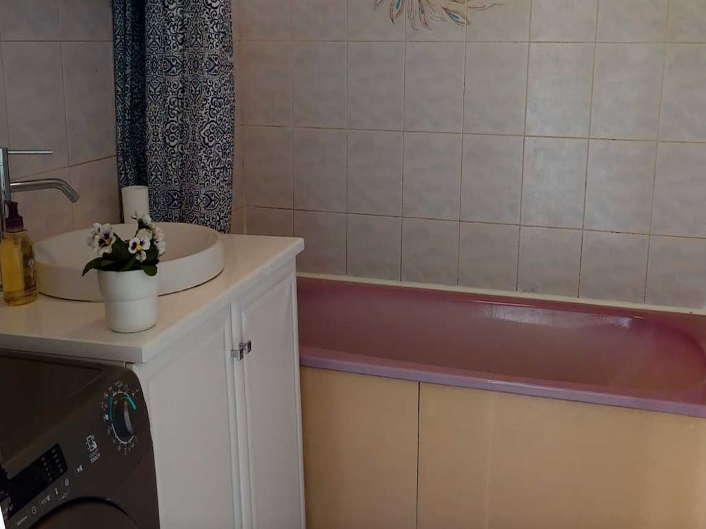 Privékamer in een gedeeld appartement – Lyon 8 e