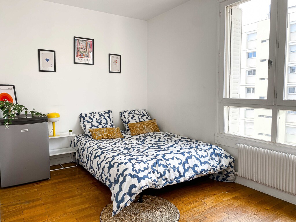 Privékamer in een gedeeld appartement – Lyon 7e