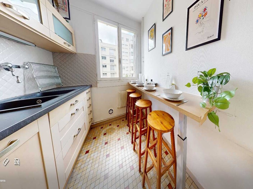 Privékamer in een gedeeld appartement – Lyon 7e