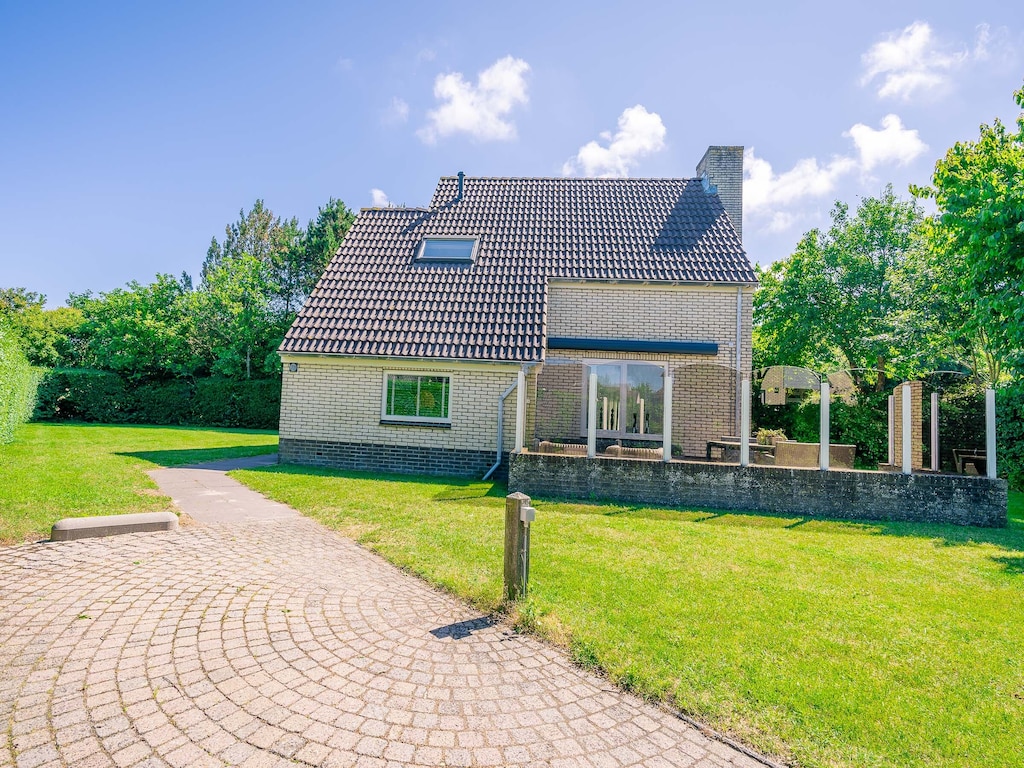 Charmante Villa in der Nähe von Meer und Wald
