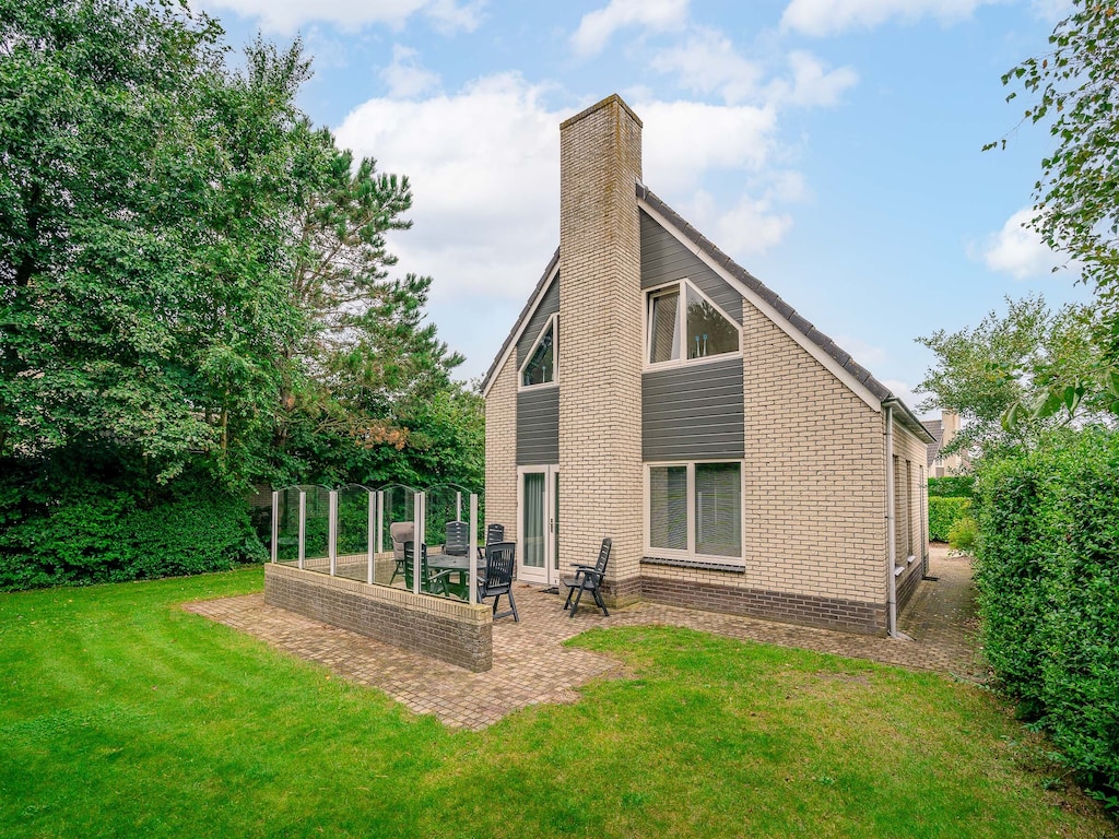 Charmante Villa mit Sauna und Südgarten
