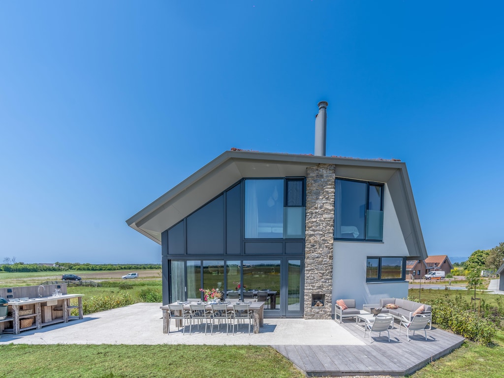 Moderne, luxe en duurzame natuurvilla