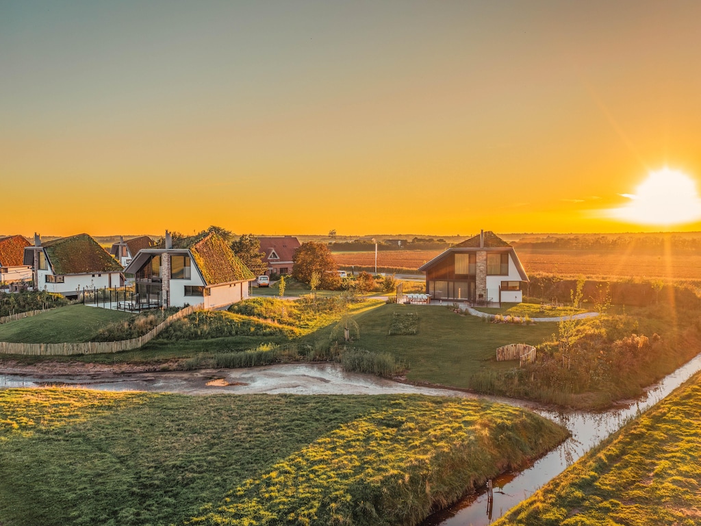 Moderne, luxe en duurzame natuurvilla