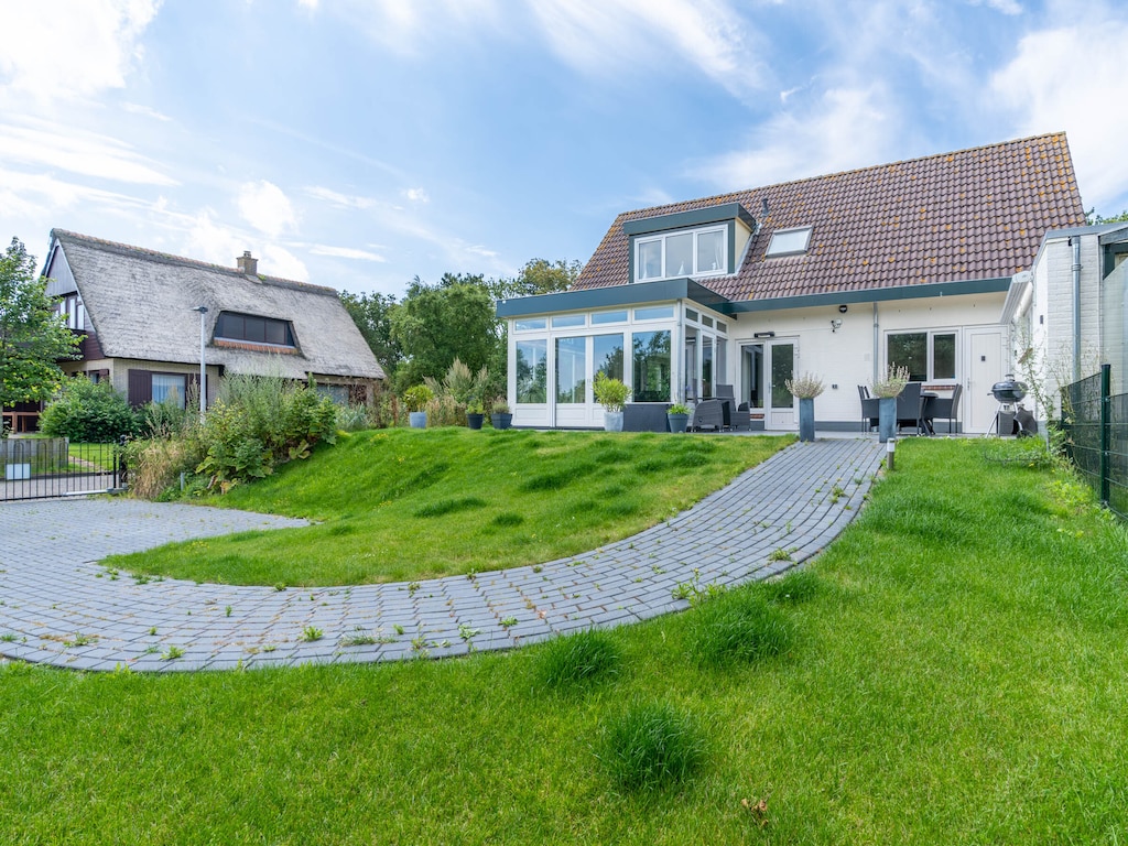 Modernes und attraktives Ferienhaus für 6 Personen.