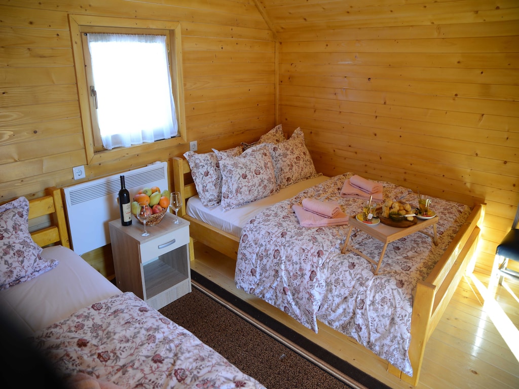 Cozy Berane Stay - Comfort Cottage with balcony 1
