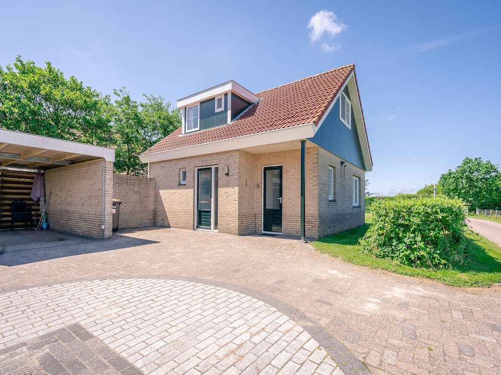 Freistehendes Ferienhaus für 5 Personen in De Koog mit Panoramablick über die Felder und großem Garten.