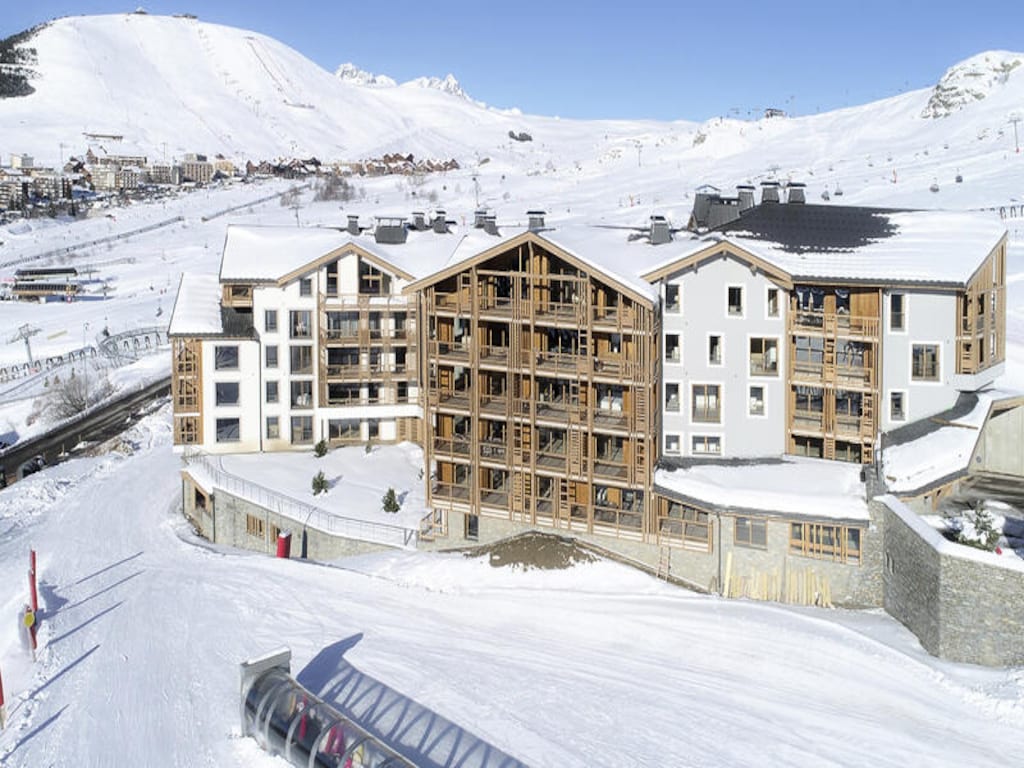 Apartment in den Alpen mit direktem Zugang zu den Skipisten
