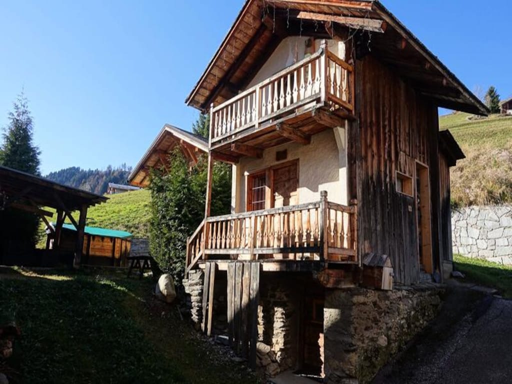 Chalet in Arêches mit Bergblick