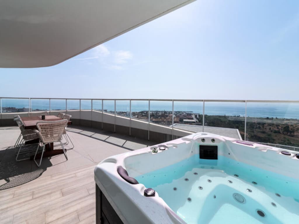 Appartement in Canet met Privézwembad