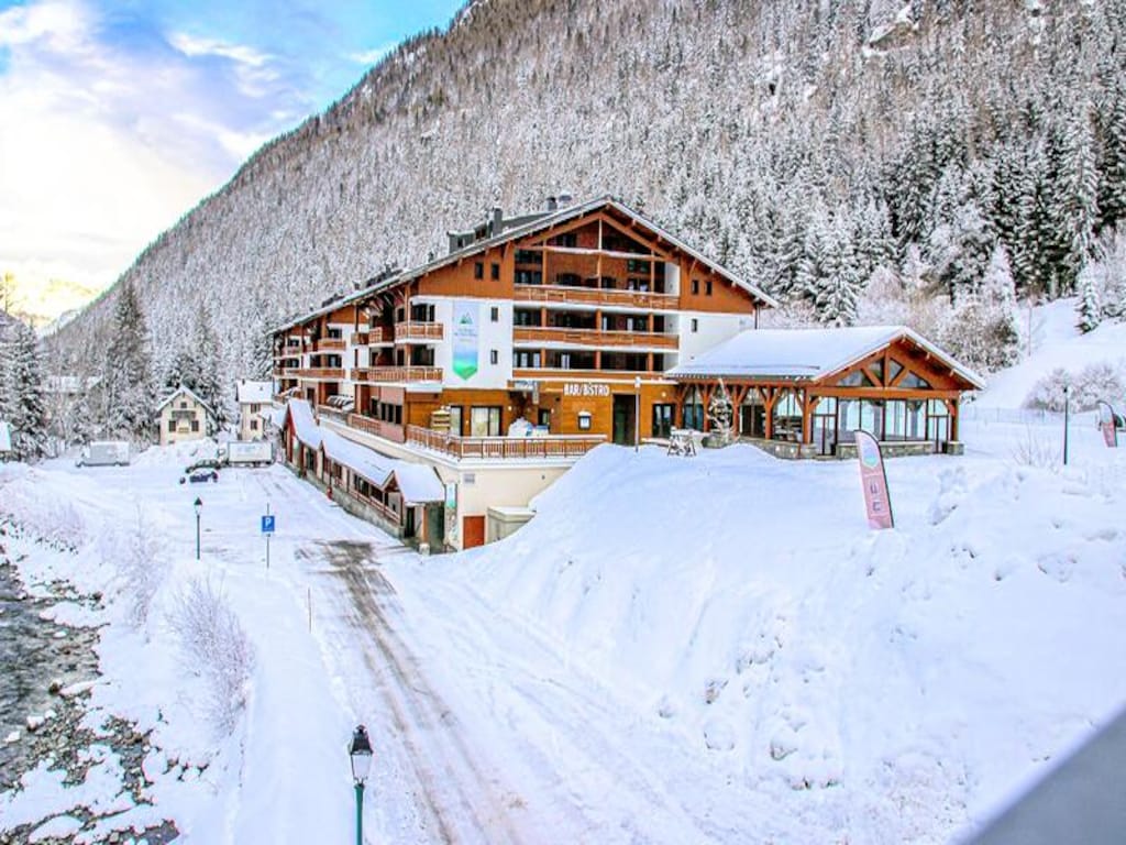 Appartement in Vallorcine met verwarmd zwembad