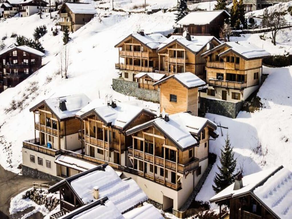 Apartment in den Alpen mit atemberaubendem Blick auf die Skipisten
