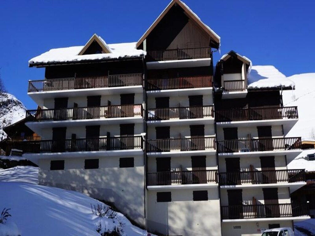 Geräumige und ruhige Wohnung für 8 Personen im Ferienort Saint Sorlin d'Arves