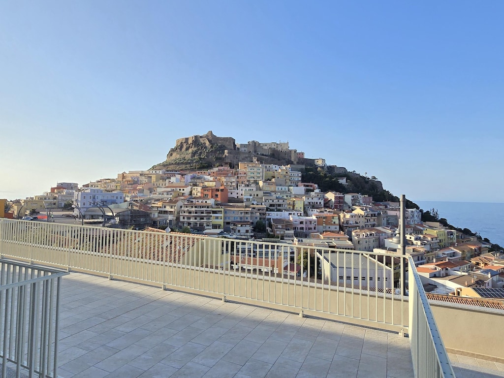 Aria condizionata e terrazza vista mare