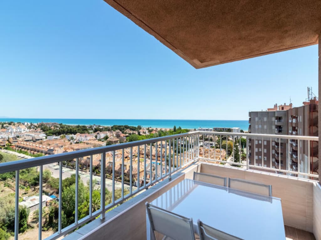Appartement in Canet nabij gedeeld zwembad