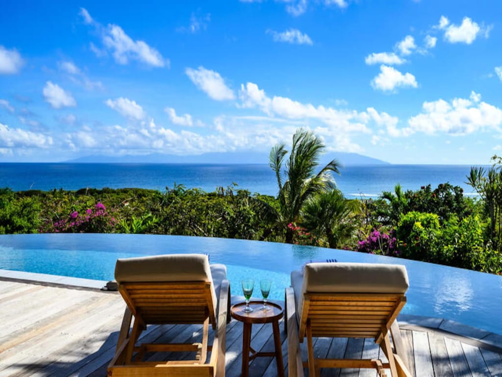 Villa in Grand-Bourg met infinity zwembad