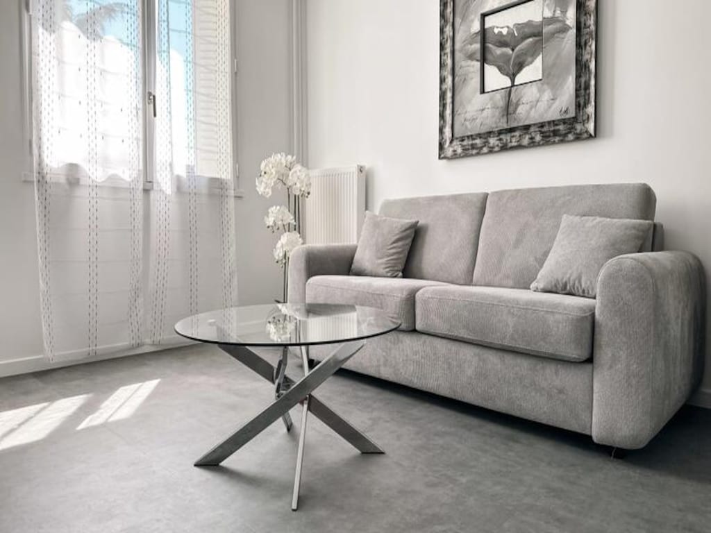 Wohnung in Grenoble mit Balkonblick