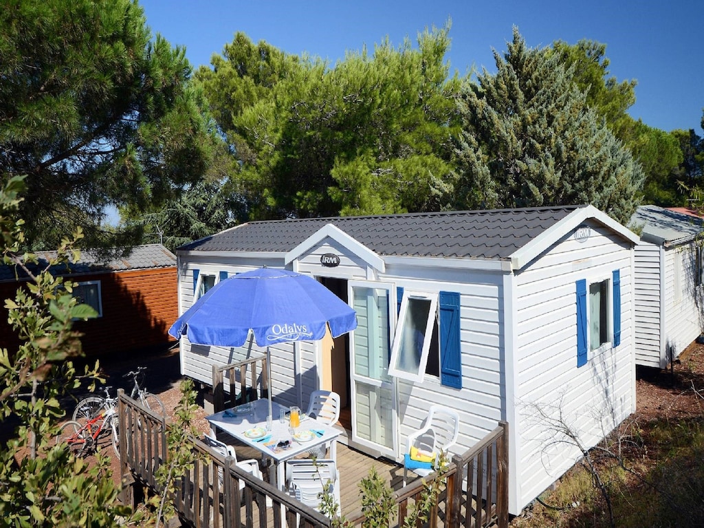 Mobilheim mit Garten