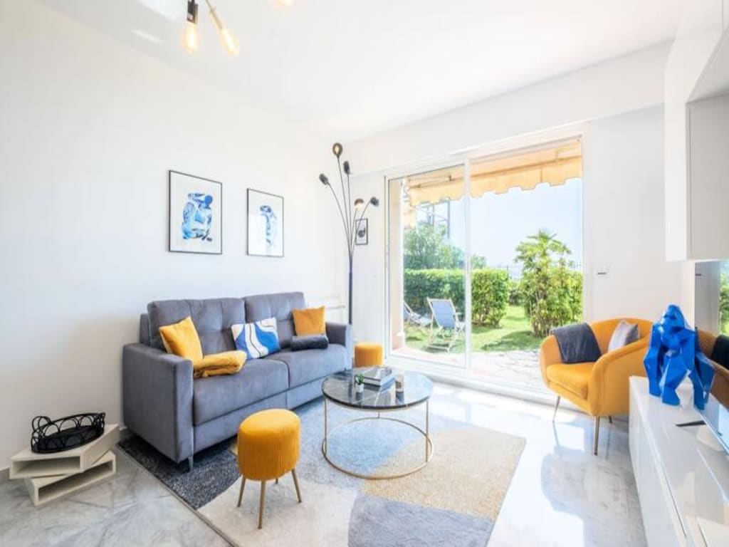 Appartement in Cannes met uitzicht op zee en tuin
